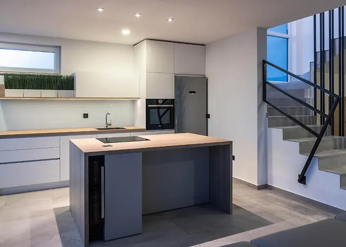 First Middlearth Linardići