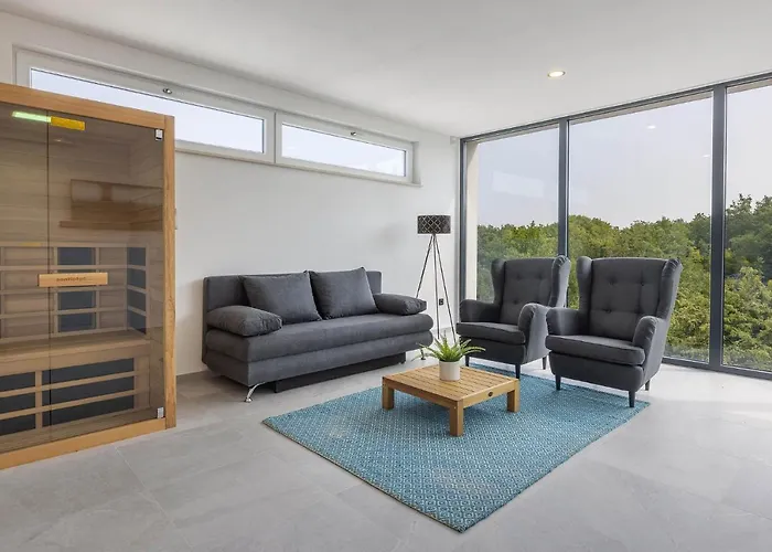 Villa First Middlearth *