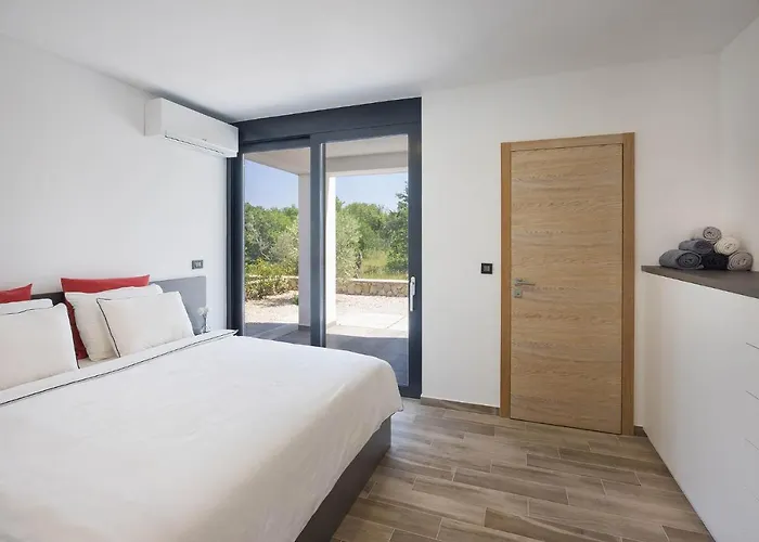 Villa First Middlearth